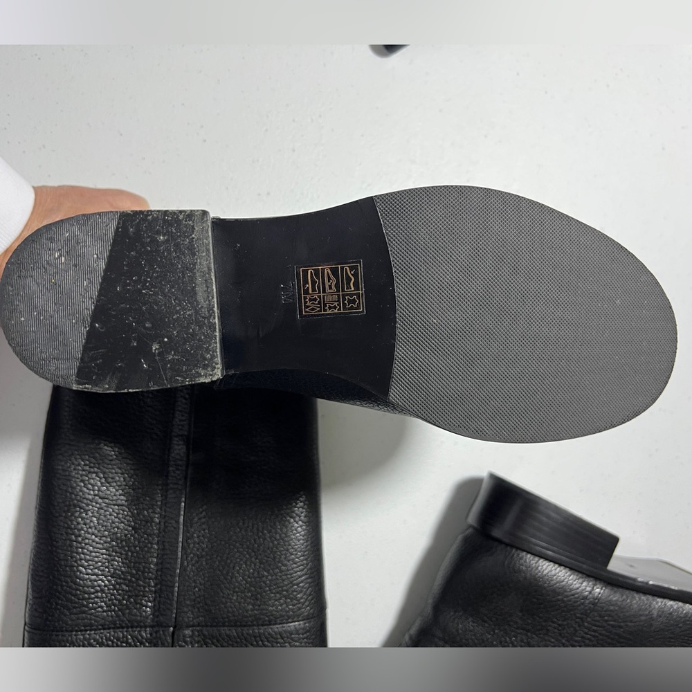 Tory Burch Junction Riding Boot in Black Tumbled Leather with box - Picture 9 of 16